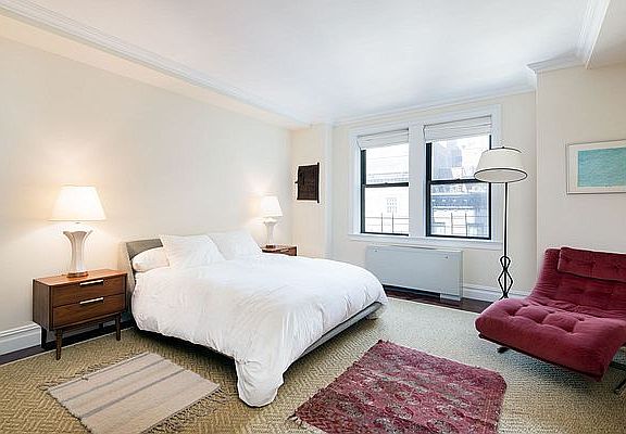 4th image of 610 Park Ave APT 6F