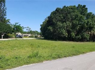 335 7th Rd SW, Vero Beach, FL 32962