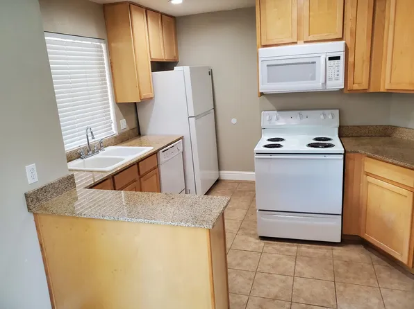 1255 Lincoln Rd APT 33, Yuba City, CA 95991