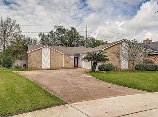 2950 Jenny Dr, Sugar Land, TX 77479