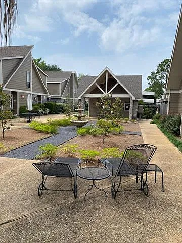 500 Aries Dr #6B — Photo 1