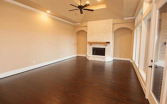 4th image of 3823 Birdsall Falls Ln