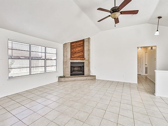 5th image of 506 Brookford Dr