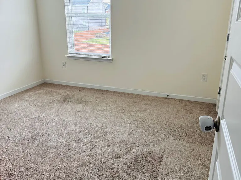 3369 English Elm Way — Photo 12