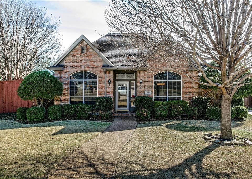 1st image of 2104 Monticello Cir