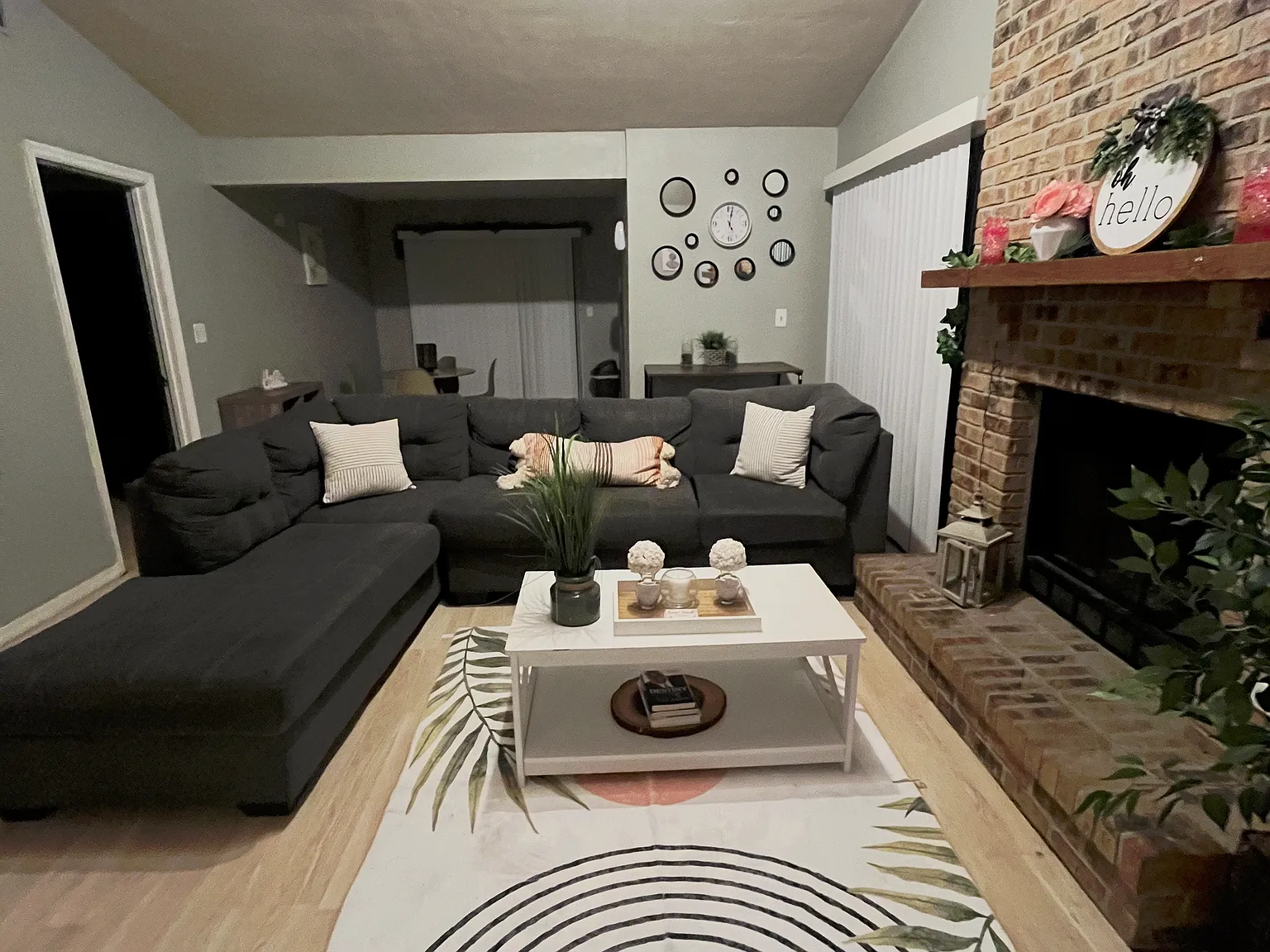 2 bed, 1110 sqft, $1,950 — Photo 2