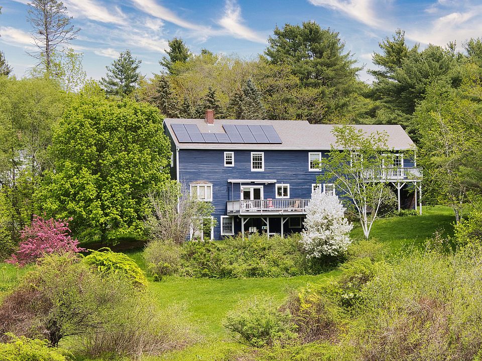 1st image of 320 Falmouth Road