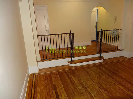 Rented by Green Home NY Realty LLC | media 22