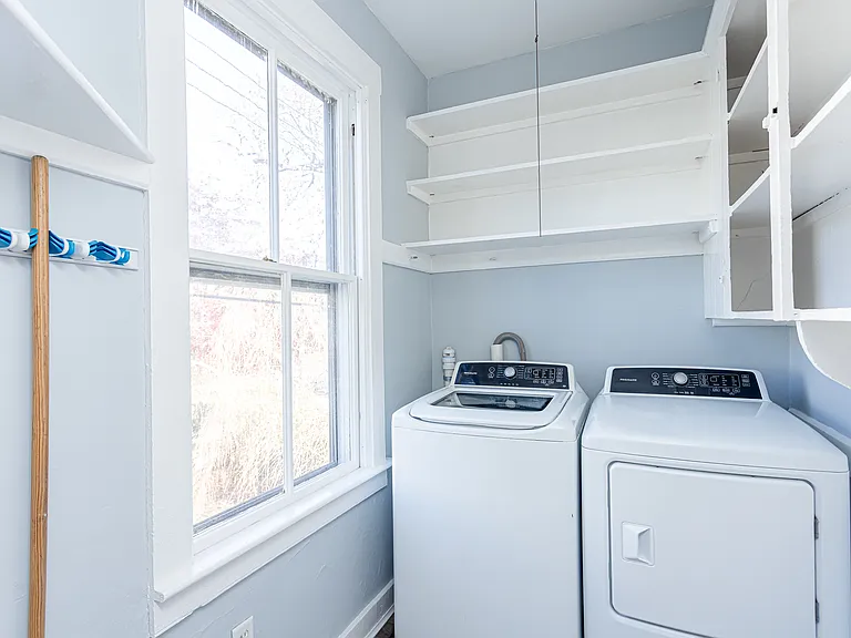 11.5 Newport Ave #2 — Photo 12