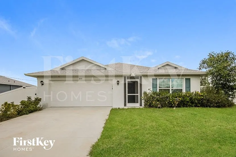 2808 NE 2nd Pl