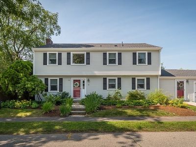 31 Orchard Rd, South Hamilton, MA, 01982
