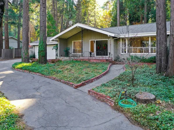 12649 Mayflower Dr, Nevada City, CA 95959