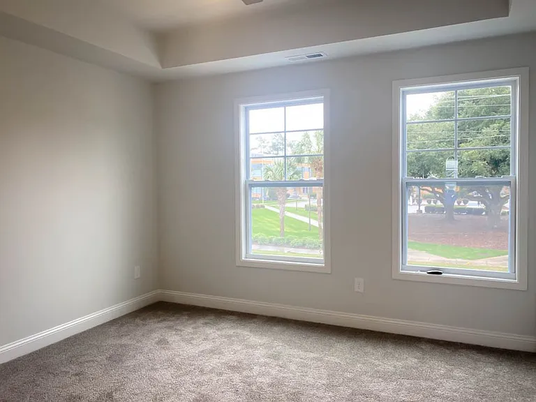 793 Moen Pl #E — Photo 3