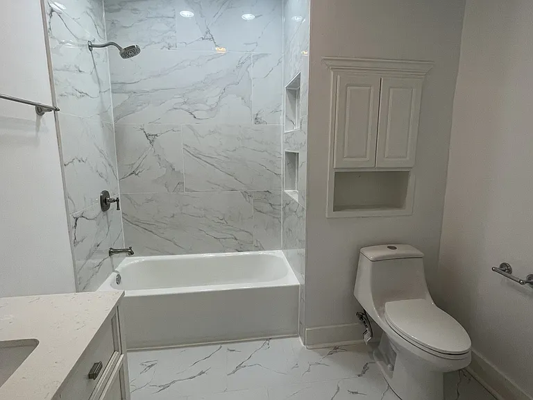 7800 Saint Charles Ave #A — Photo 3
