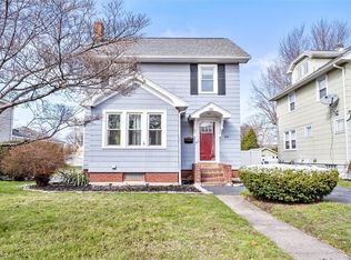 340 Barry Rd, Rochester, NY 14617