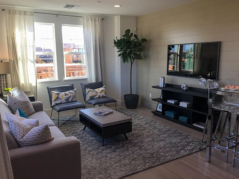 1404 S Wilshire Ave #1404 — Photo 3