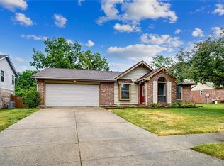 8800 Watergate Dr, Dayton, OH 45424
