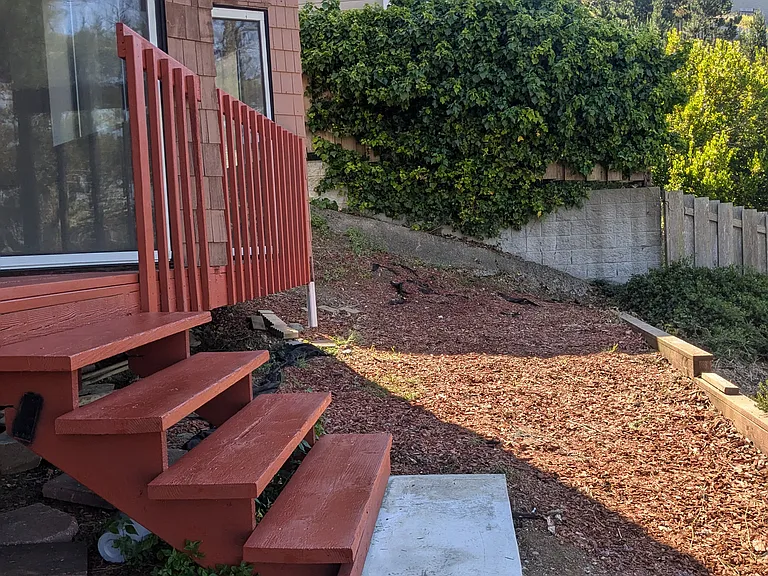 516 Monterey Rd #B — Photo 13