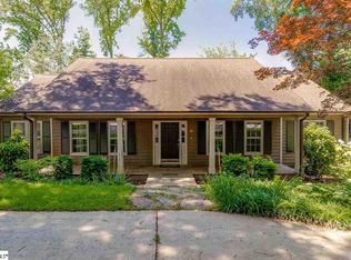 13 Meredith Ln, Greenville, SC 29607