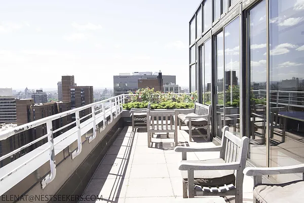 Rented by Nest Seekers International | media 39