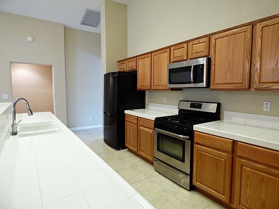 2nd image of 550 Osprey Dr