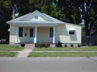 1230 Yuma St, Manhattan, KS 66502