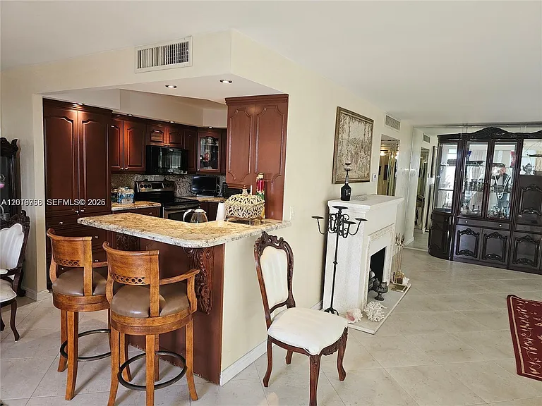 2049 S Ocean Dr #Penthouse 1 — Photo 9