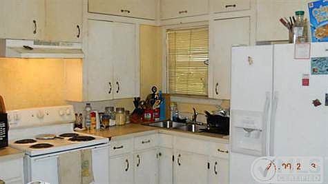 4th image of 8246 Rayville Dr