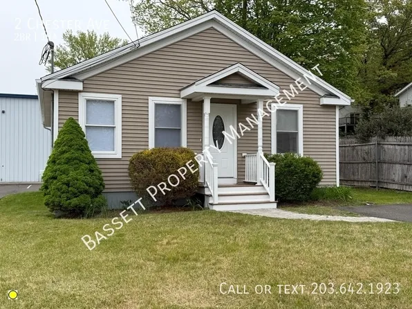 2 Chester Ave, Wallingford, CT 06492