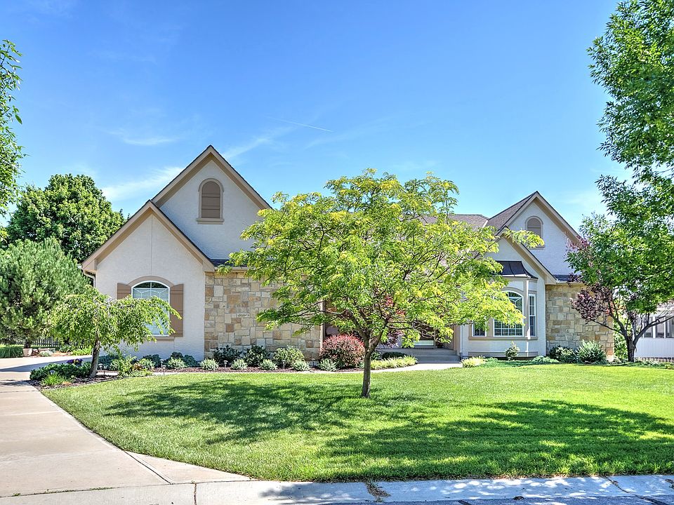 1st image of 2504 SW Winterwood Cir