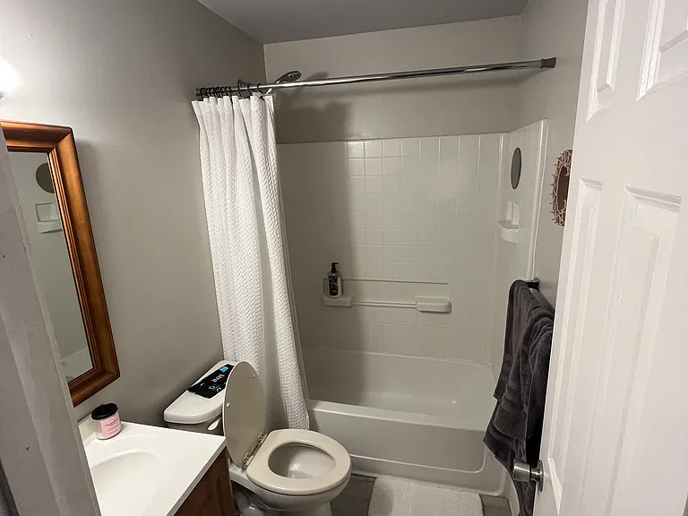 1800 Berryhill Rd #1 — Photo 9