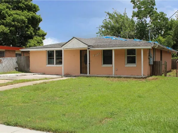 4951 Wright Rd, New Orleans, LA 70128