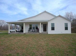 195 Wildlife Rd, Magnolia, KY 42757