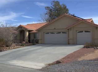 6761 Longmeadow Dr, Pahrump, NV 89061
