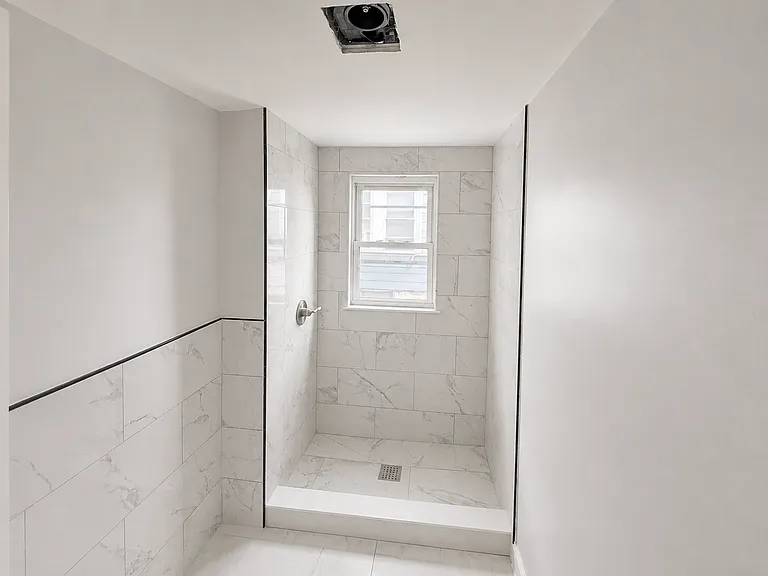 101 Nottinghill Rd — Photo 8