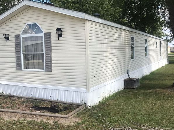 8 Easy Breeze Trailer Park #8