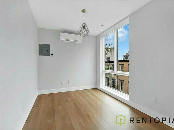 4th image of 58 Palmetto St #404