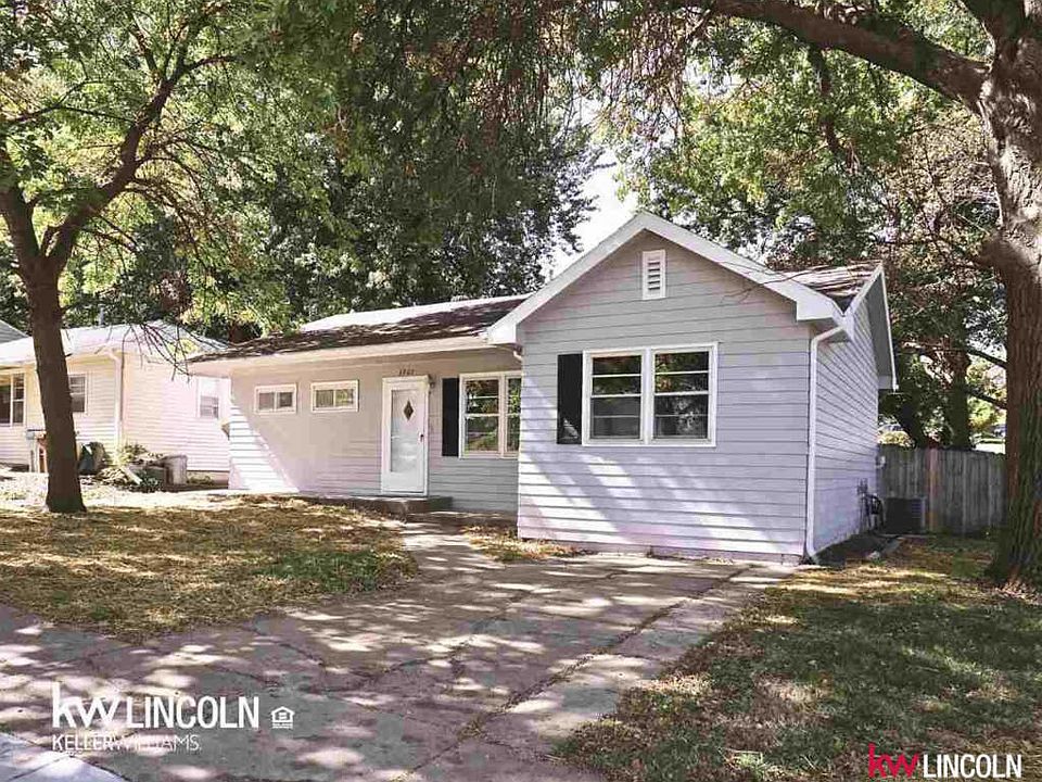 1st image of 3501 S 51st St