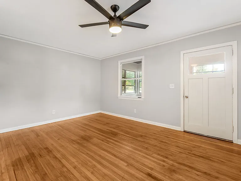 3546 Hibiscus St — Photo 13