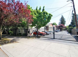 12018 SE Bush St APT B, Portland, OR 97266