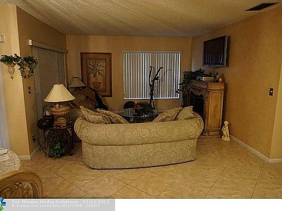 4th image of 3409 NW 47th Ave #3183