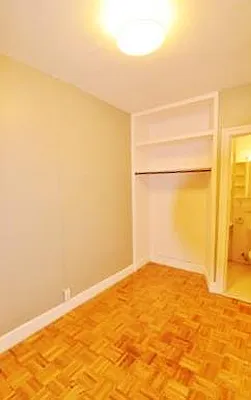 Rented by BLU Real Estate | media 17