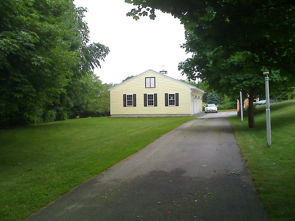 2nd image of 20 Coleman Rd
