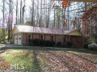 115 White Oak Ct, Fayetteville, GA 30214