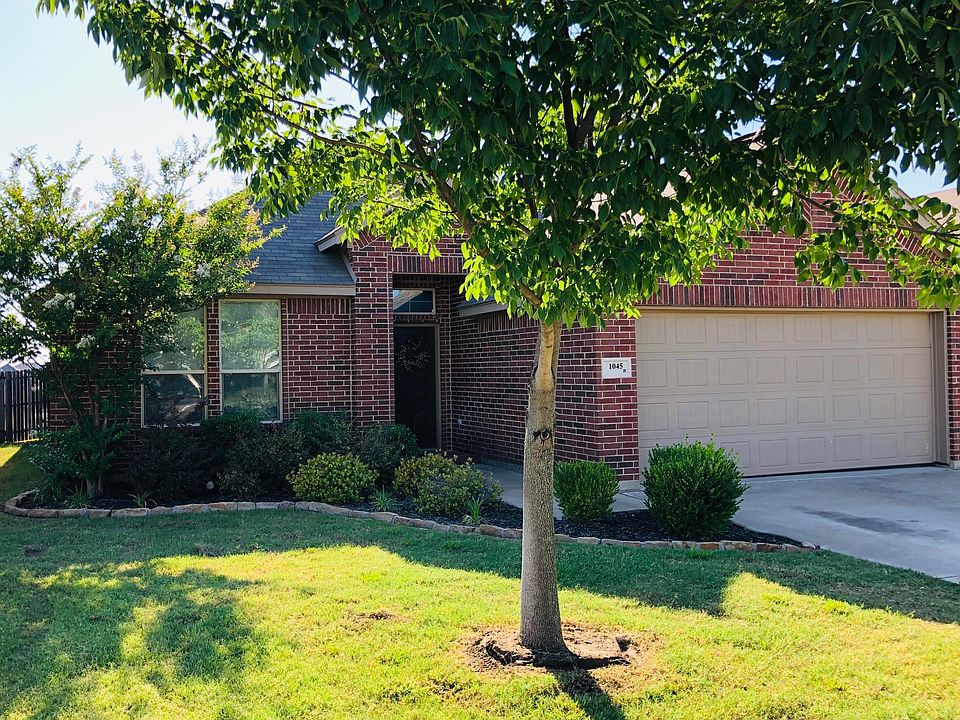 1st image of 1045 Jodie Dr
