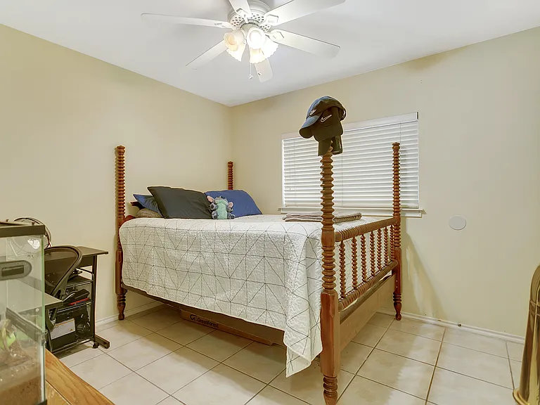 12215 Stable Ridge Dr — Photo 15