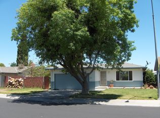 904 Downing Dr, Lodi, CA 95242