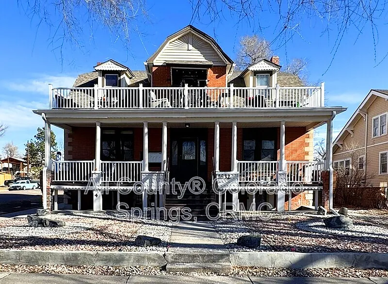 Studio, 1.0 bath, 600 sqft, $875 — Photo 2
