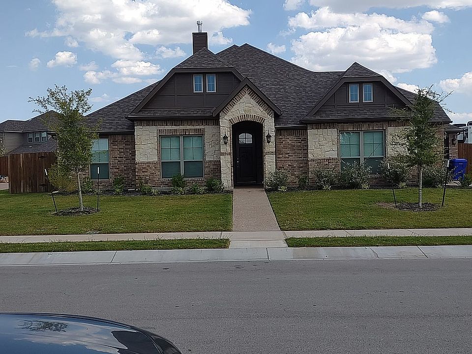 1st image of 337 Oak Meadow Trl