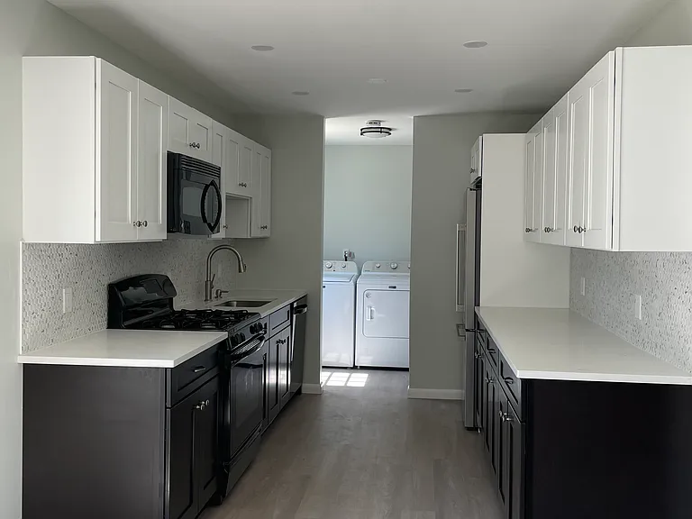 11 Mallard Rd — Photo 1
